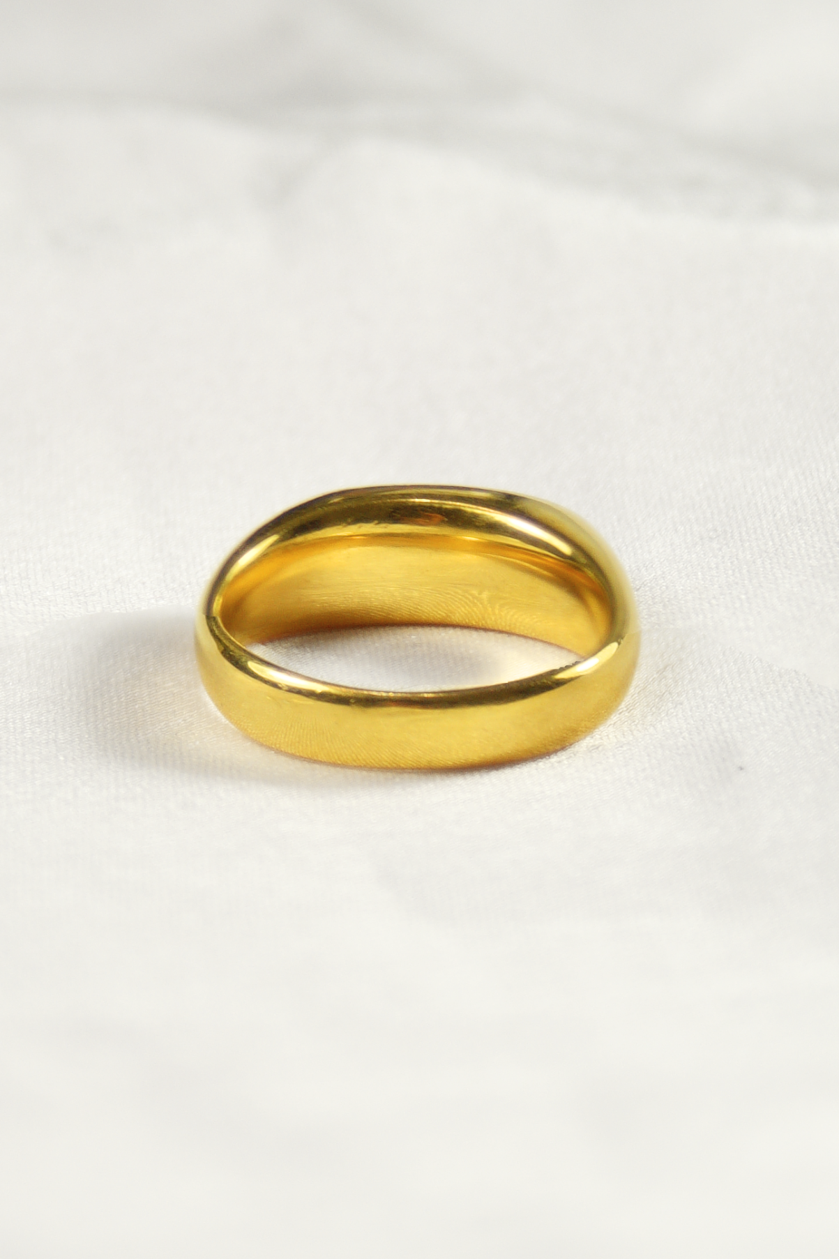 Damski sygnet Lunaria ze srebra lub srebra pozłacanego, z rzeźbionymi płatkami i gładką taflą na monogram, ręcznie wykonany